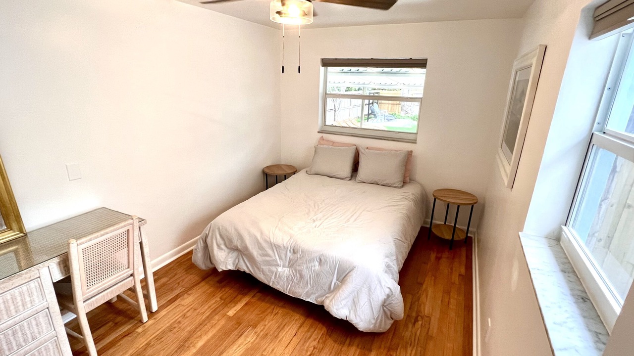 Photo of Bedroom in Mango Groves