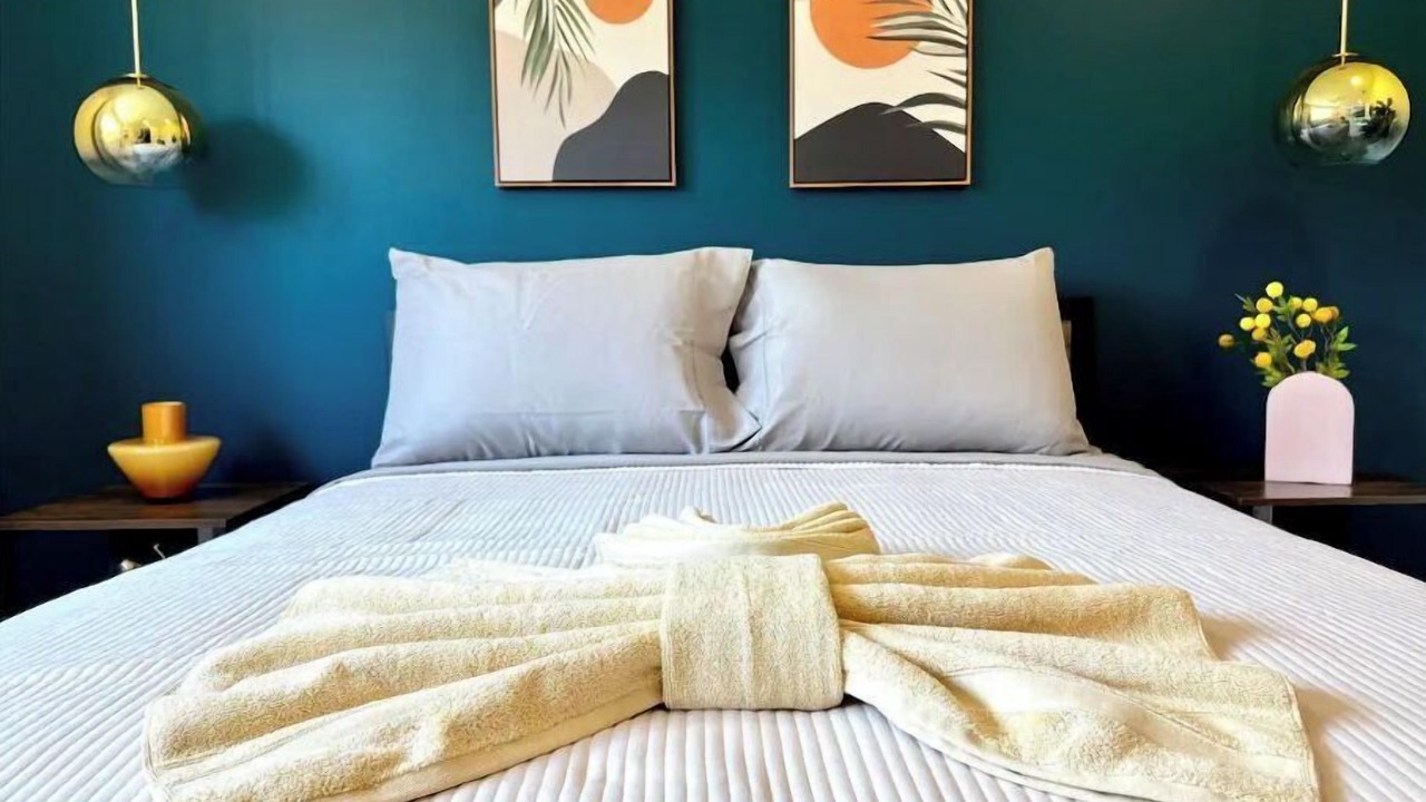 Photo of Bedroom in Bearss Plaza