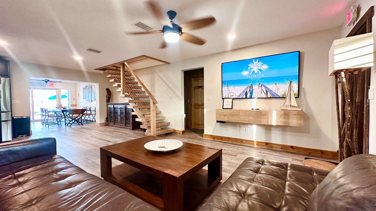 Photo of Livingroom in Belleair Beach
