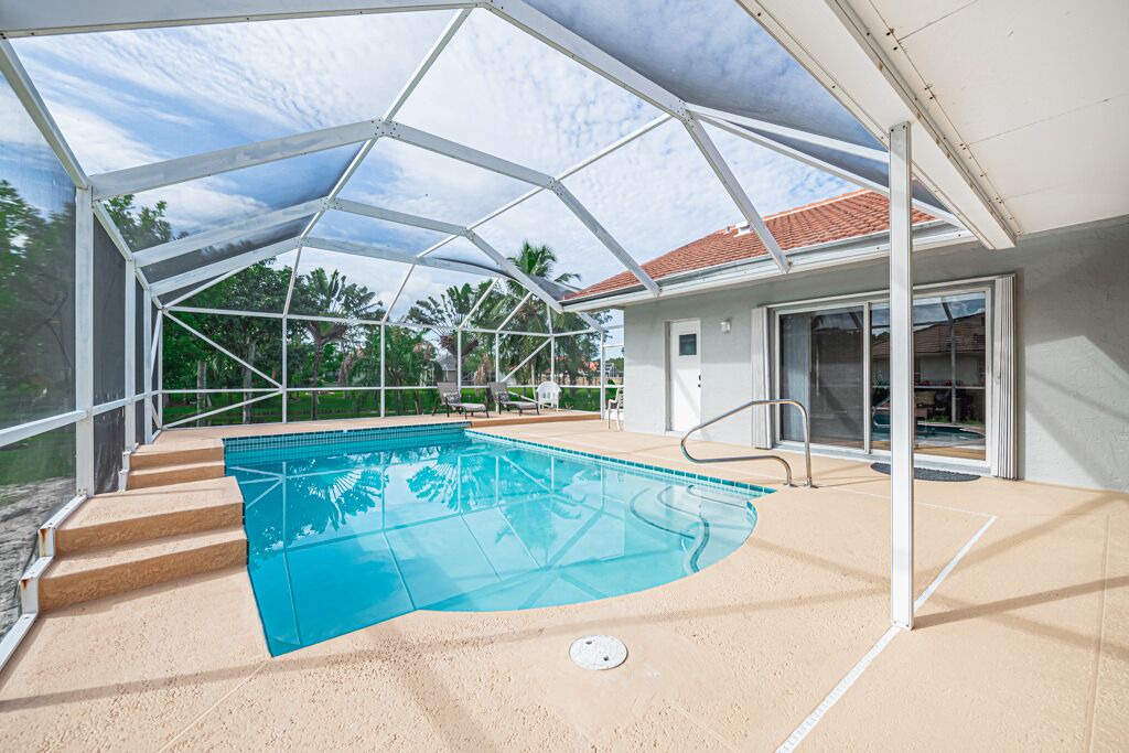 Photo of Outdoor in Royal Palm Beach