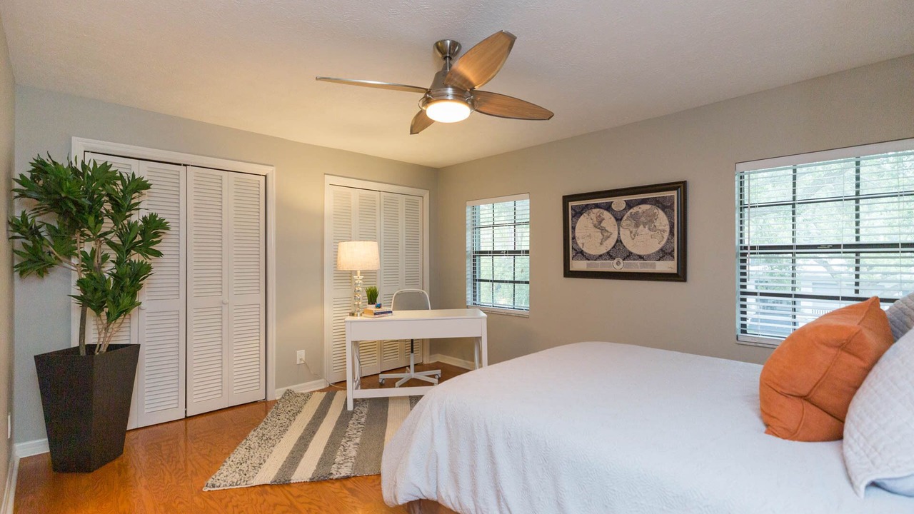 Photo of Bedroom in Hyde Park