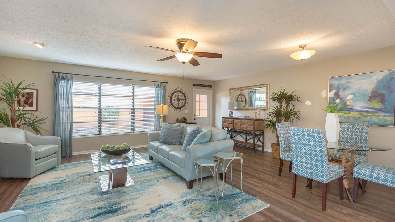 Photo of Livingroom in Hyde Park