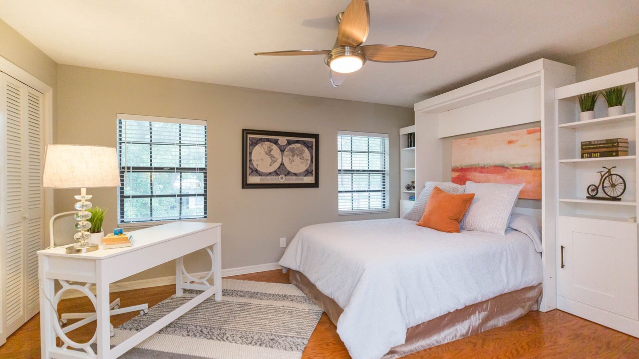 Photo of Bedroom in Hyde Park