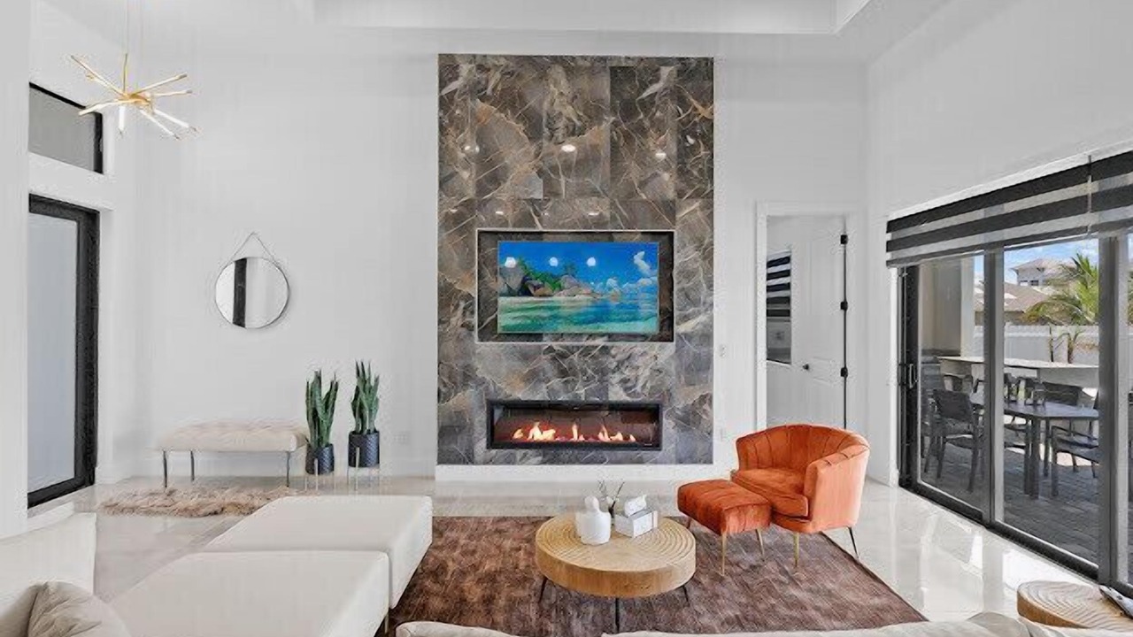Photo of Livingroom in Trafalgar