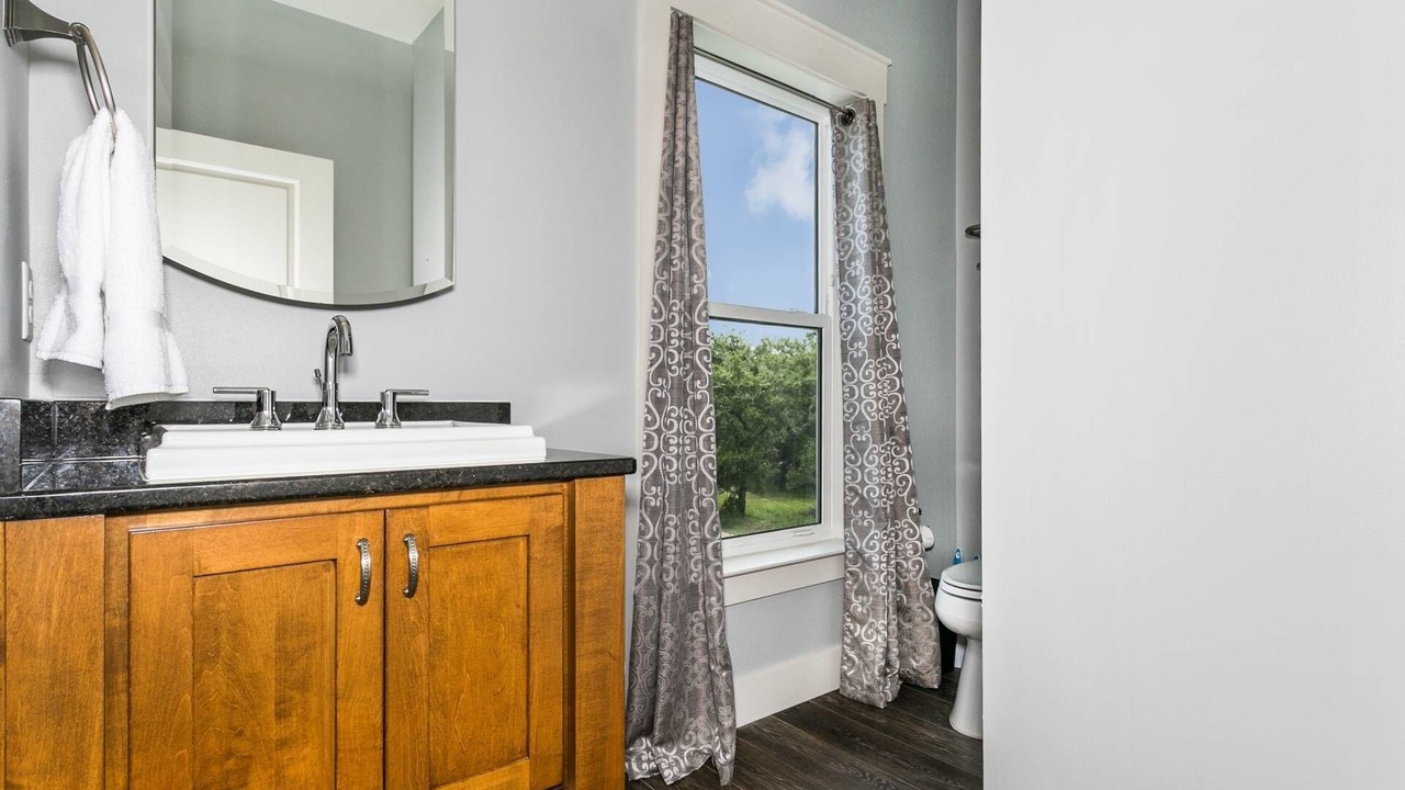 Photo of Bathroom in Gulf Breeze