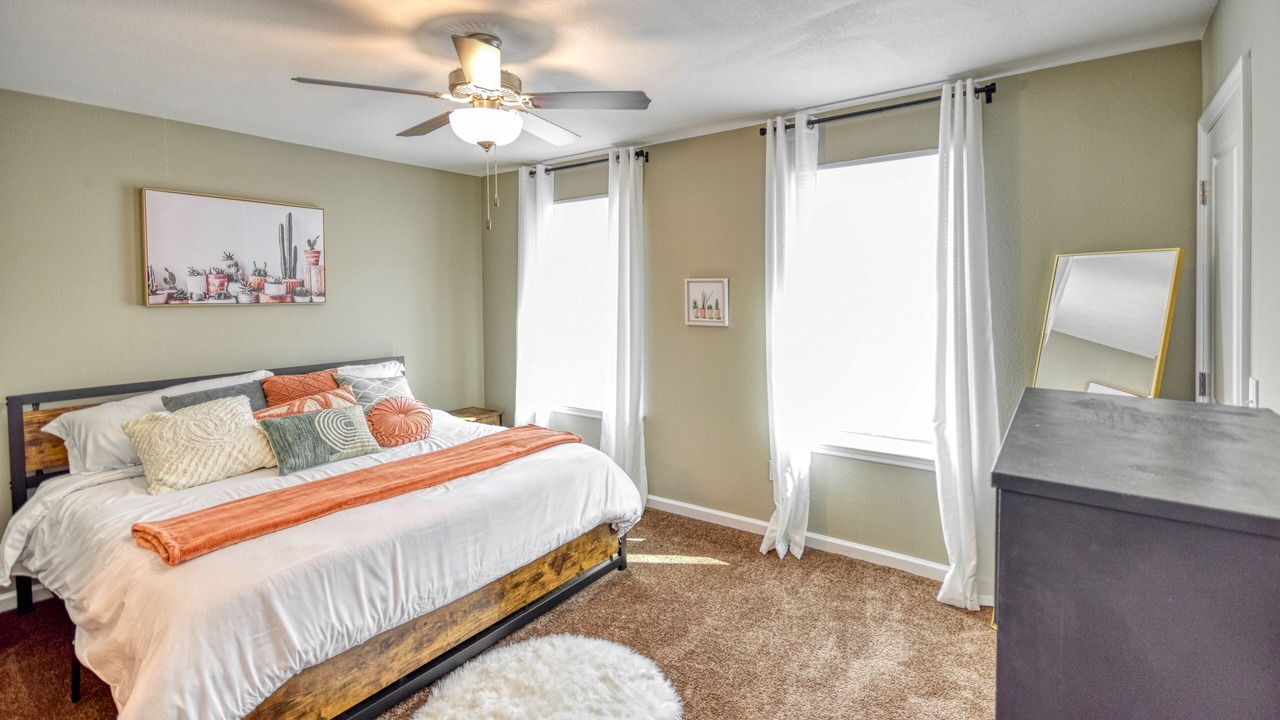 Photo of Bedroom in Tallahassee