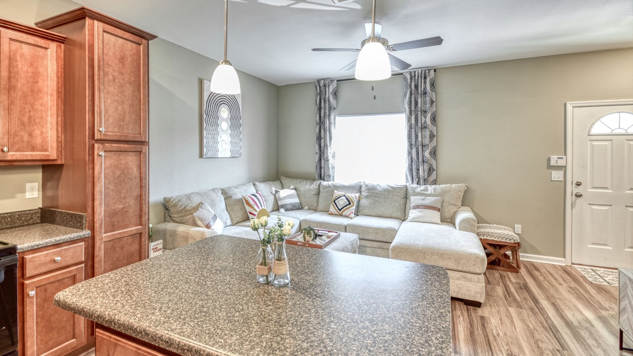 Photo of Livingroom in Tallahassee