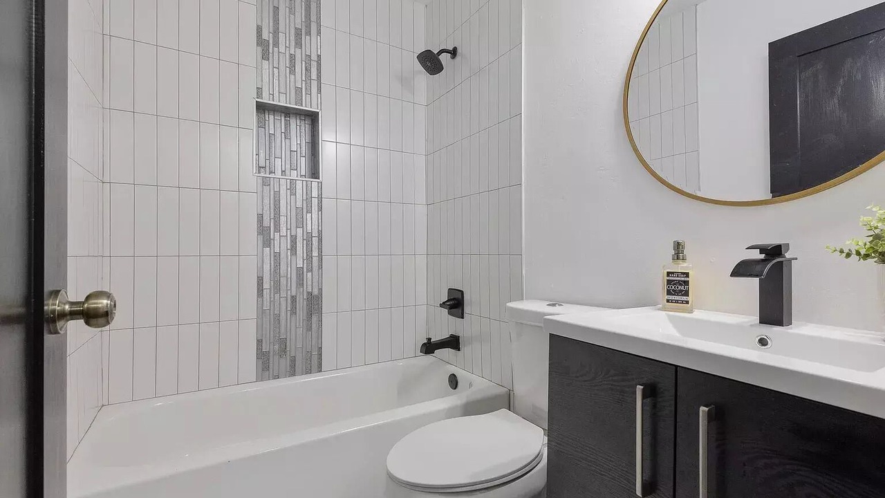 Photo of Bathroom in Griffin Heights