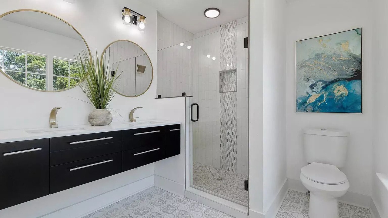 Photo of Bathroom in Griffin Heights