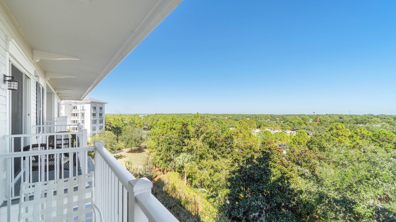 Photo of Patio Balcony in Baytowne Wharf