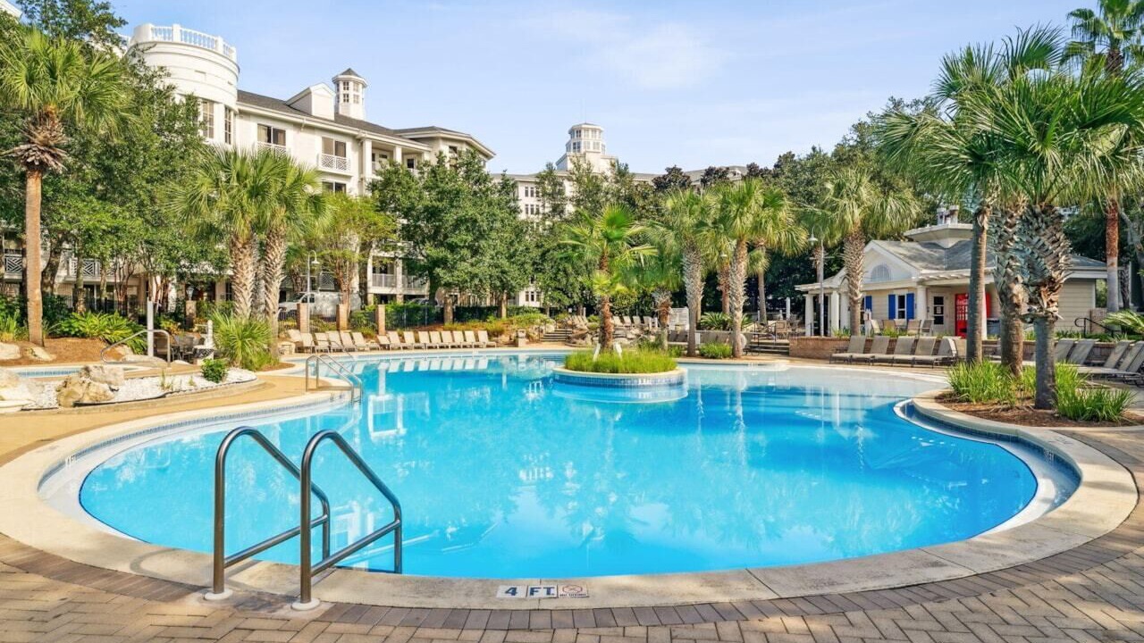Photo of Outdoor in Baytowne Wharf