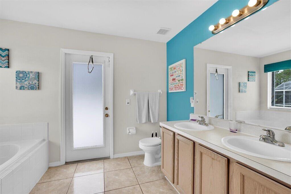 Photo of Bathroom in Sunridge Woods