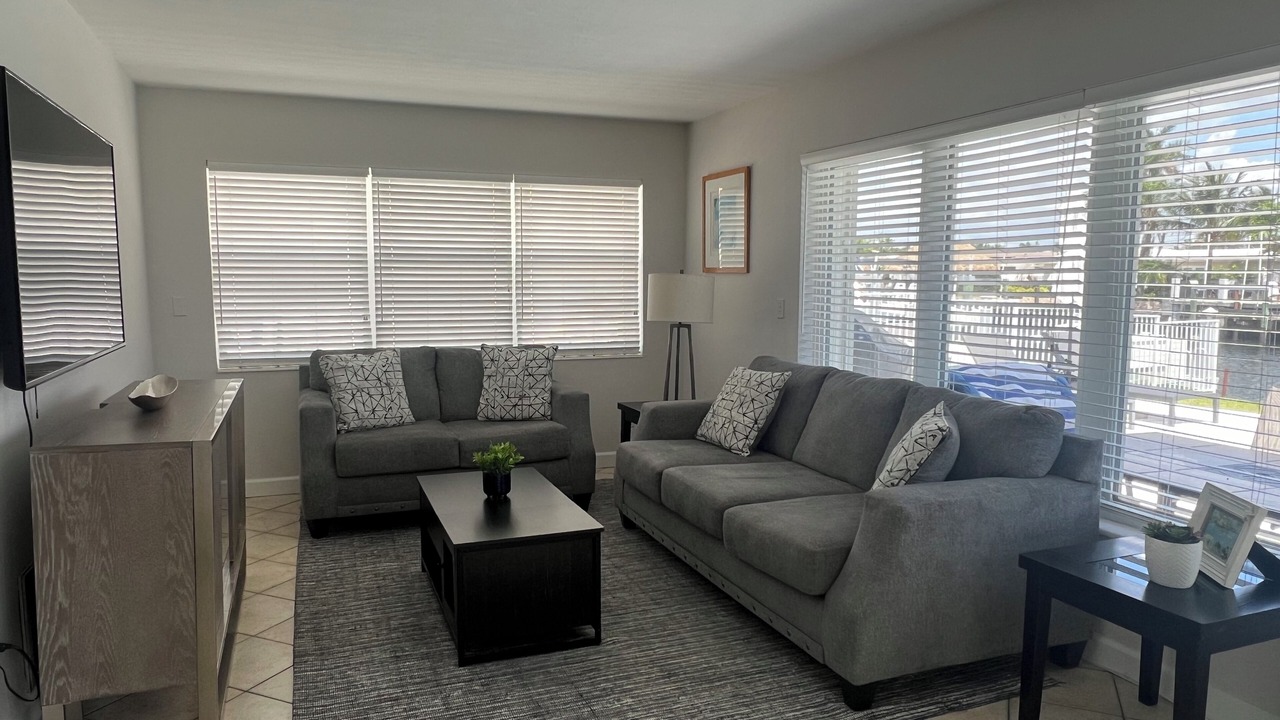 Photo of Livingroom in Garden Isles