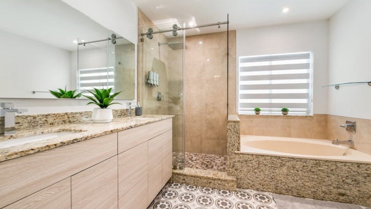 Photo of Bathroom in Richmond West