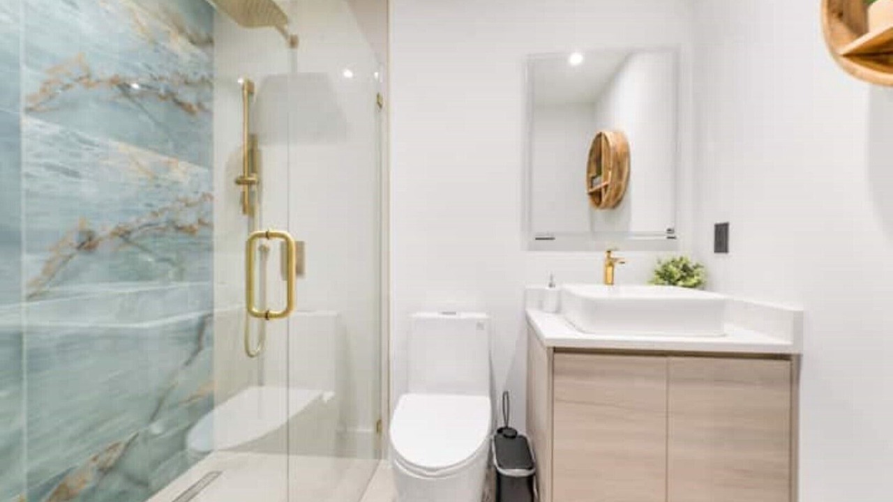 Photo of Bathroom in Richmond West