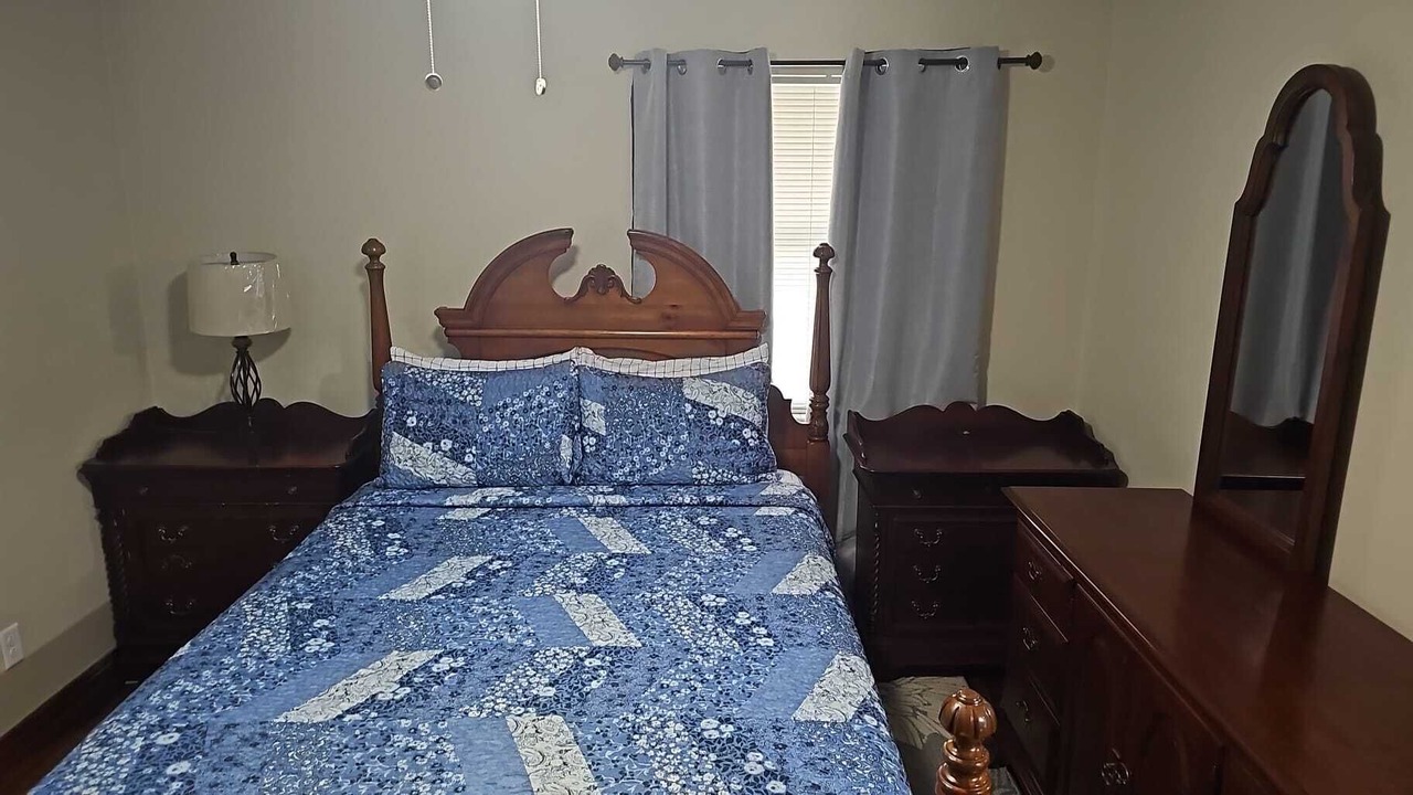 Photo of Bedroom in Cedar Hills