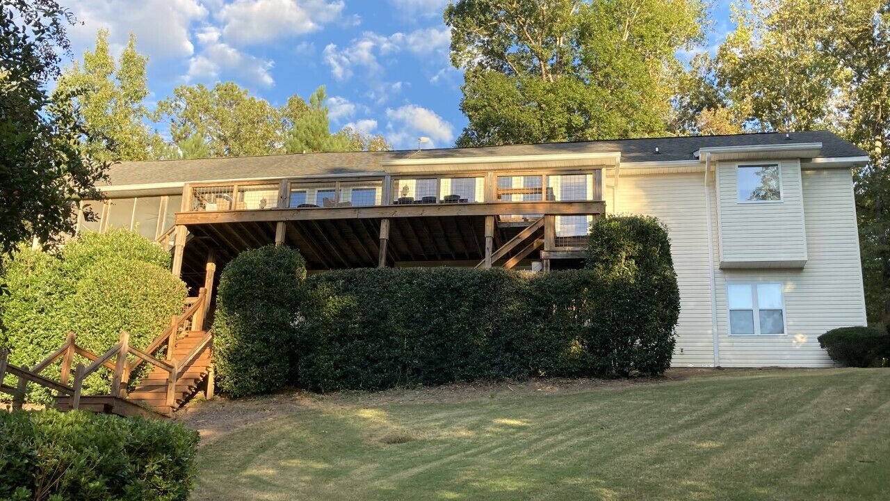 Photo of Outdoor in Titus