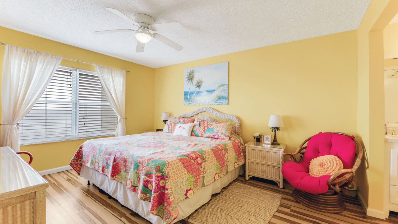 Photo of Bedroom in Seawinds Condo