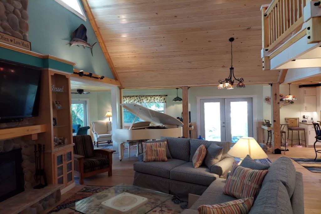 Photo of Livingroom in Palm City