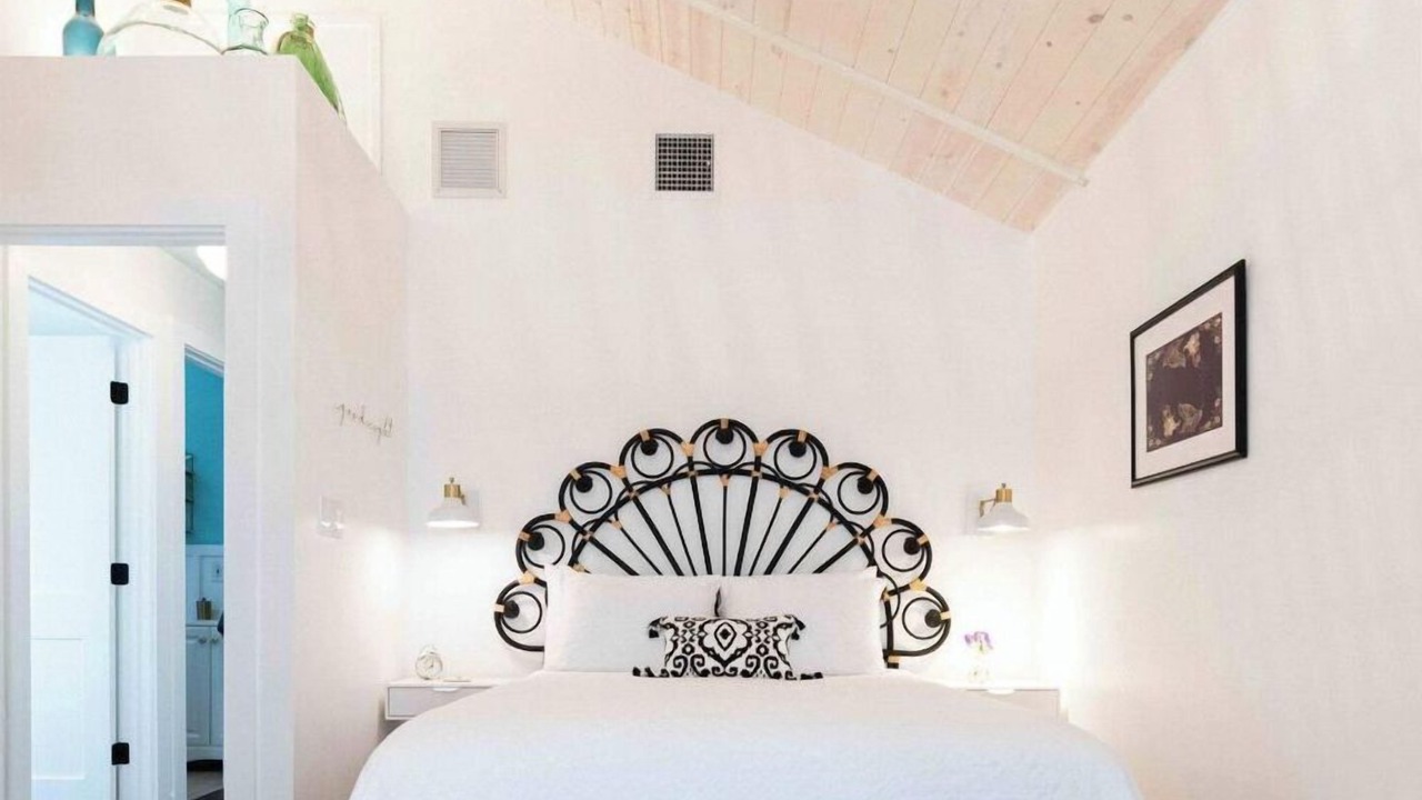 Photo of Bedroom in Mango Groves