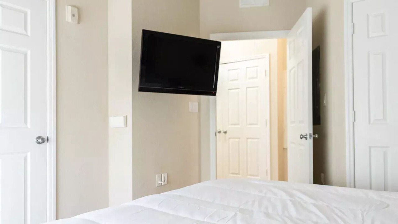 Photo of Bedroom in Port Tampa City