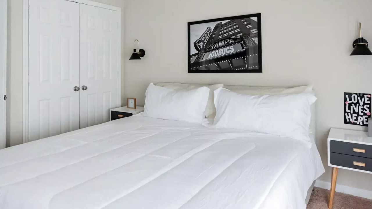 Photo of Bedroom in Port Tampa City