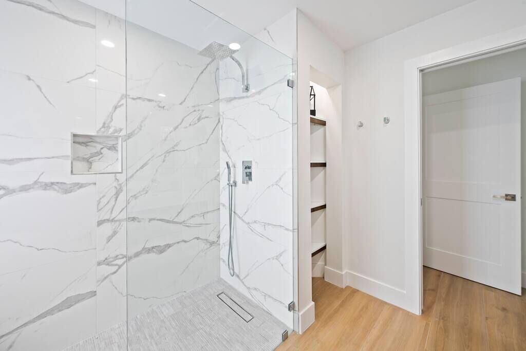 Photo of Bathroom in Richmond West
