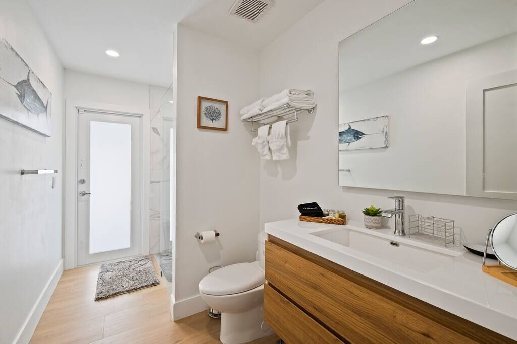 Photo of Bathroom in Richmond West