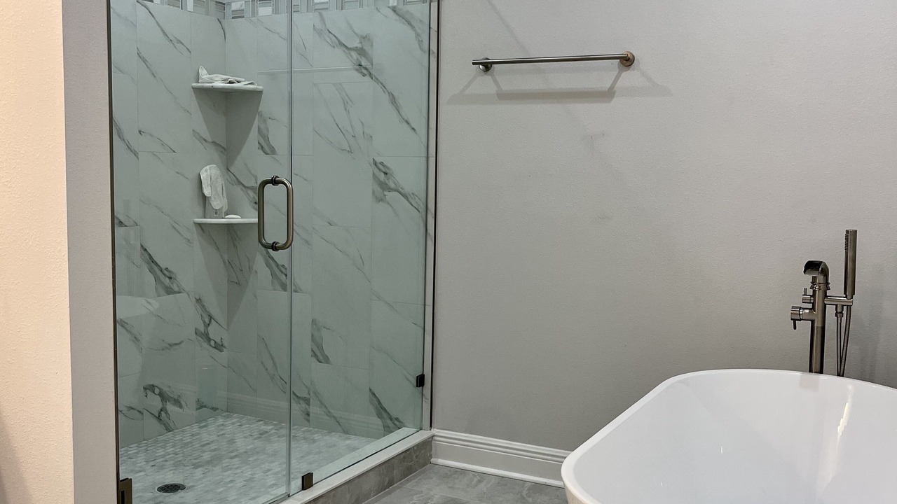 Photo of Bathroom in Courier City - Oscawana