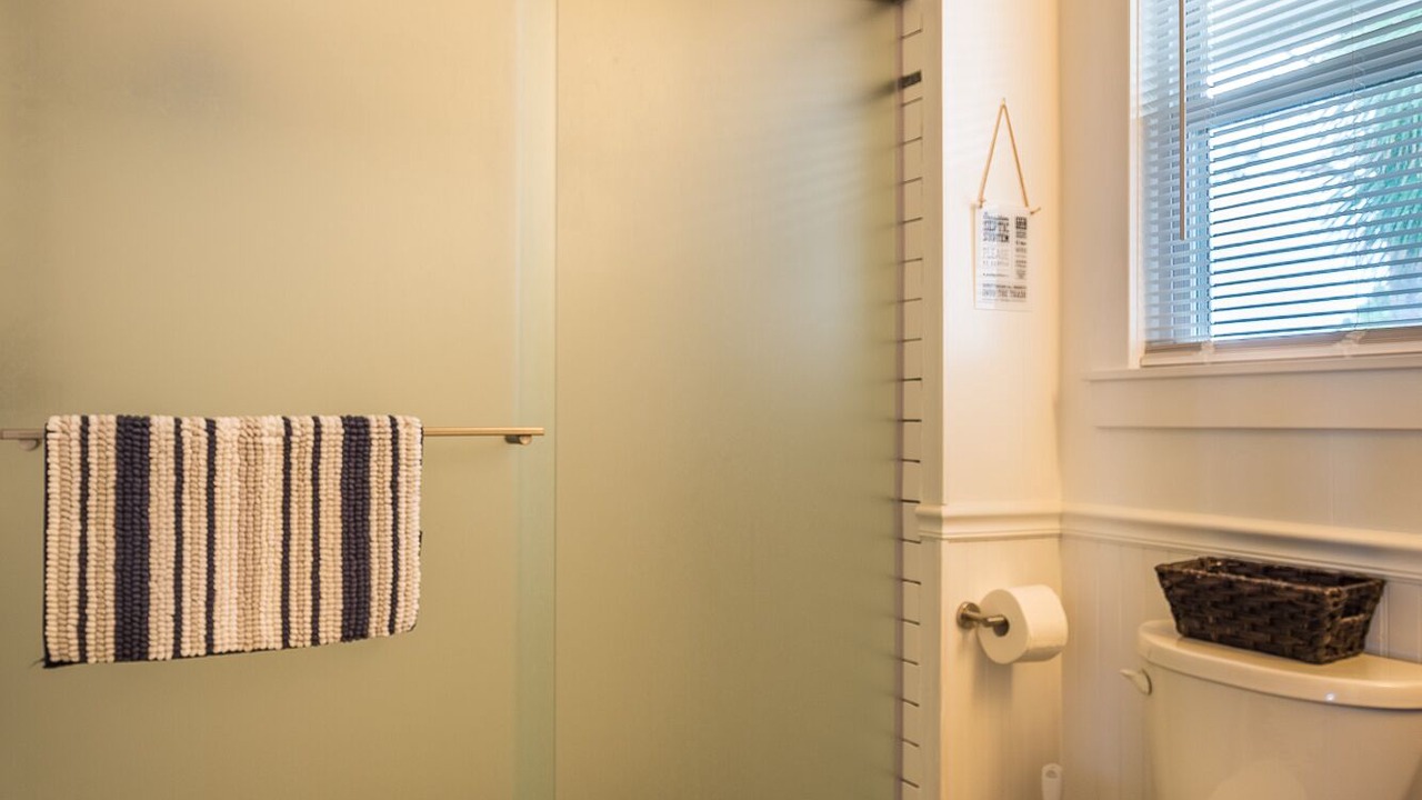 Photo of Bathroom in Alligator Point