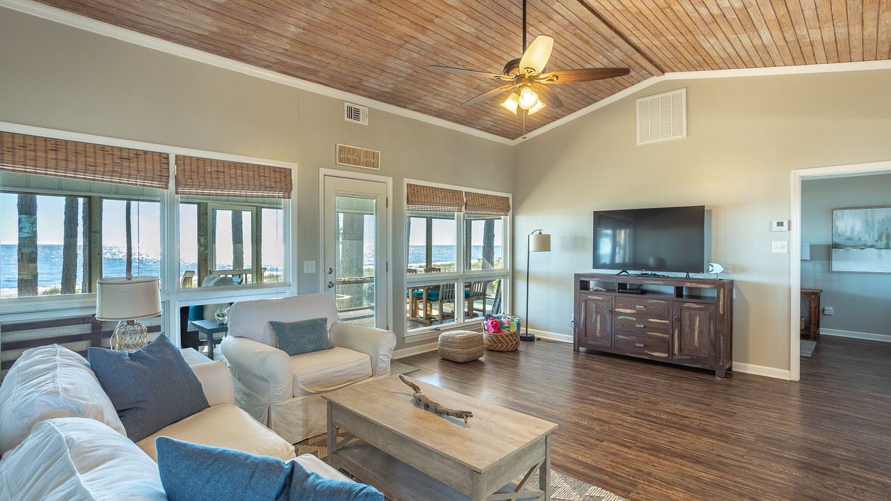 Photo of Bedroom in Alligator Point