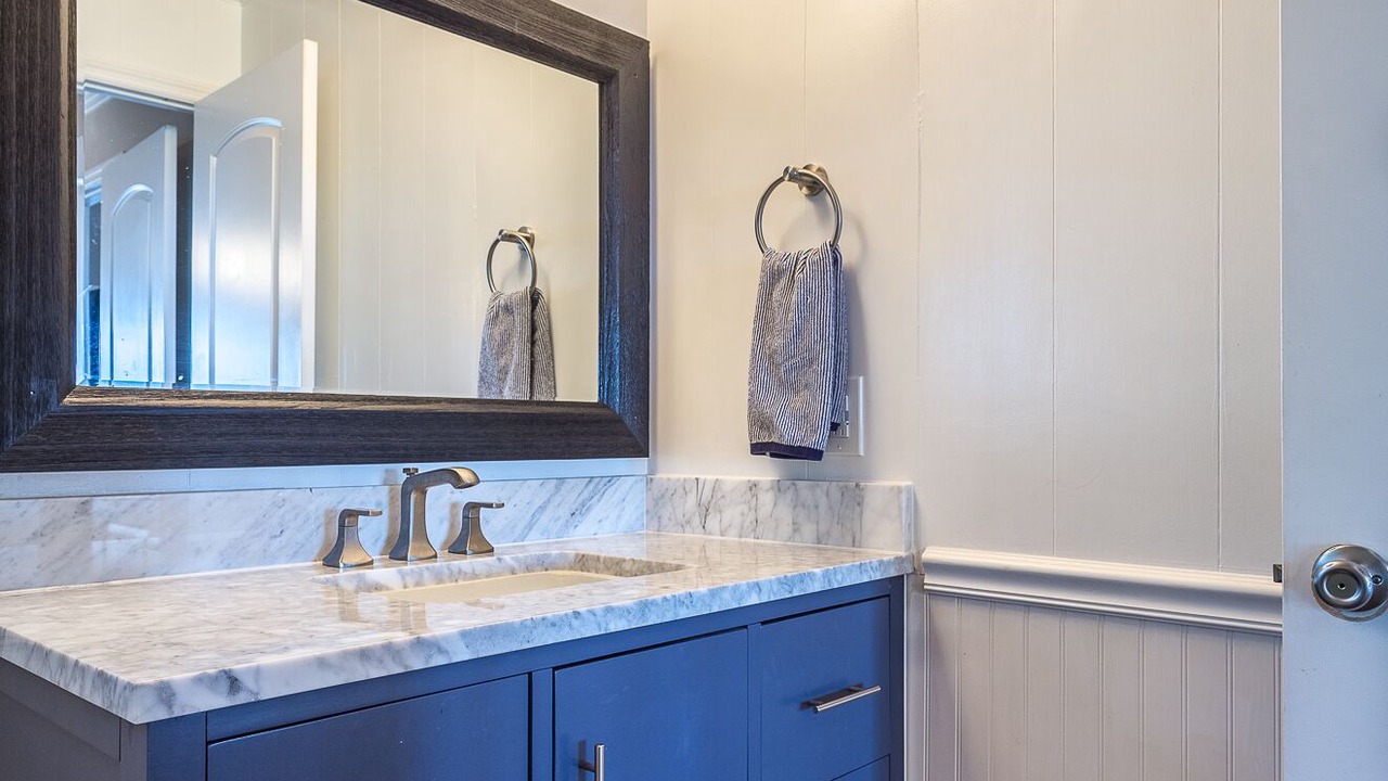 Photo of Bathroom in Alligator Point