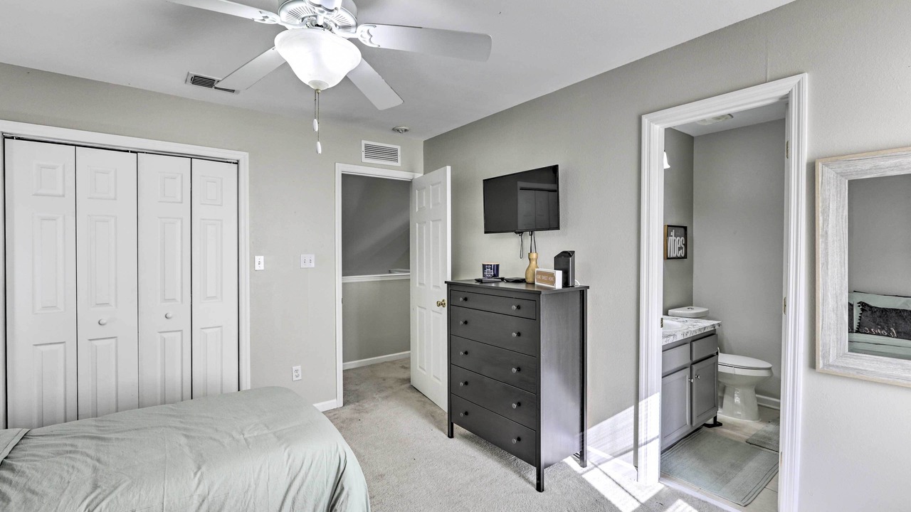 Photo of Bedroom in Tallahassee