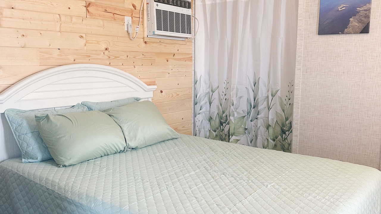 Photo of Bedroom in Steinhatchee