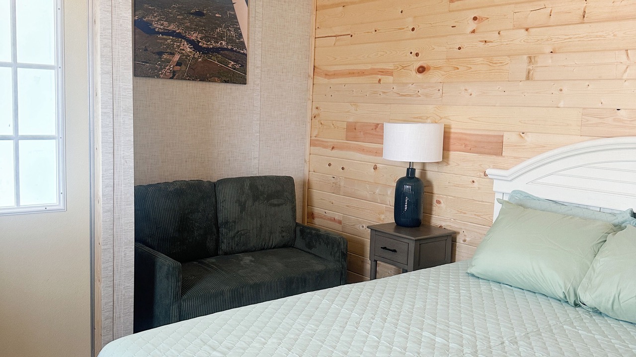 Photo of Bedroom in Steinhatchee