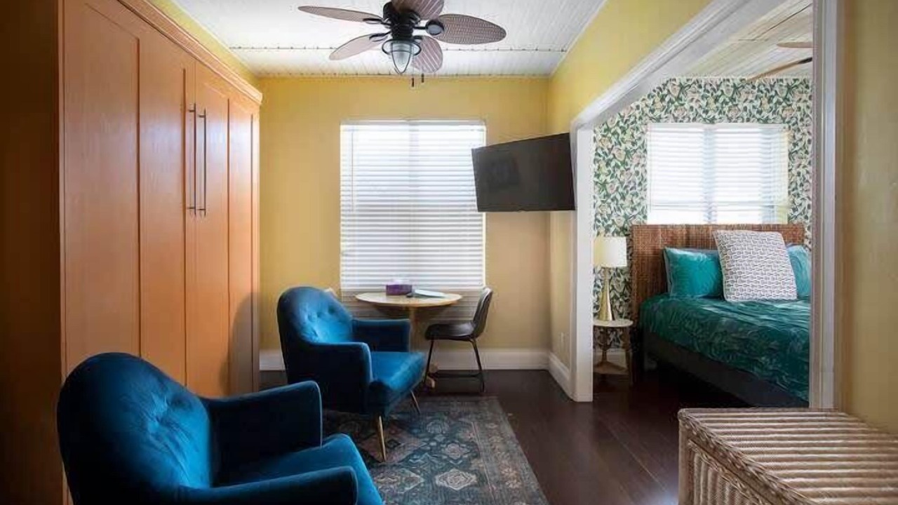 Photo of Bedroom in Downtown