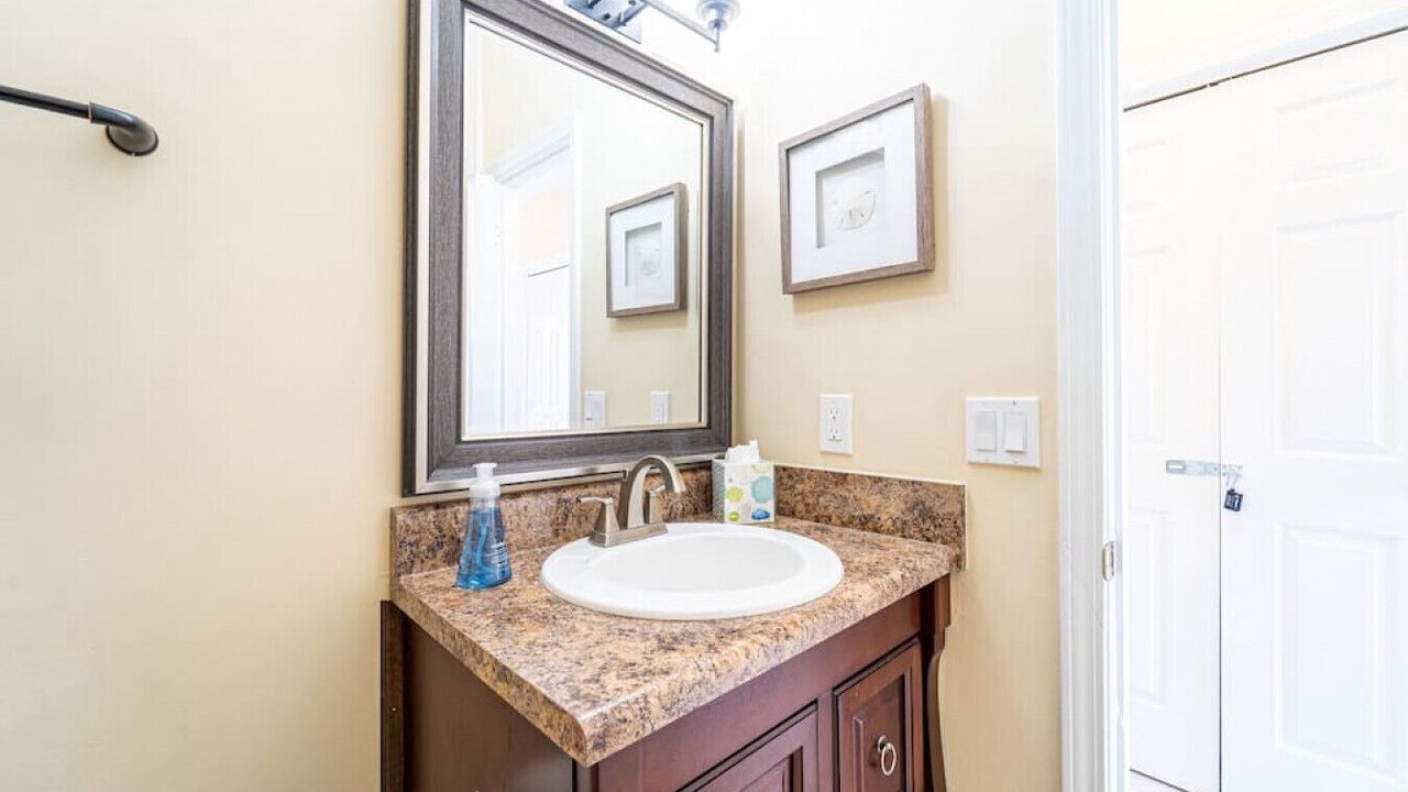 Photo of Bathroom in Crescent Beach