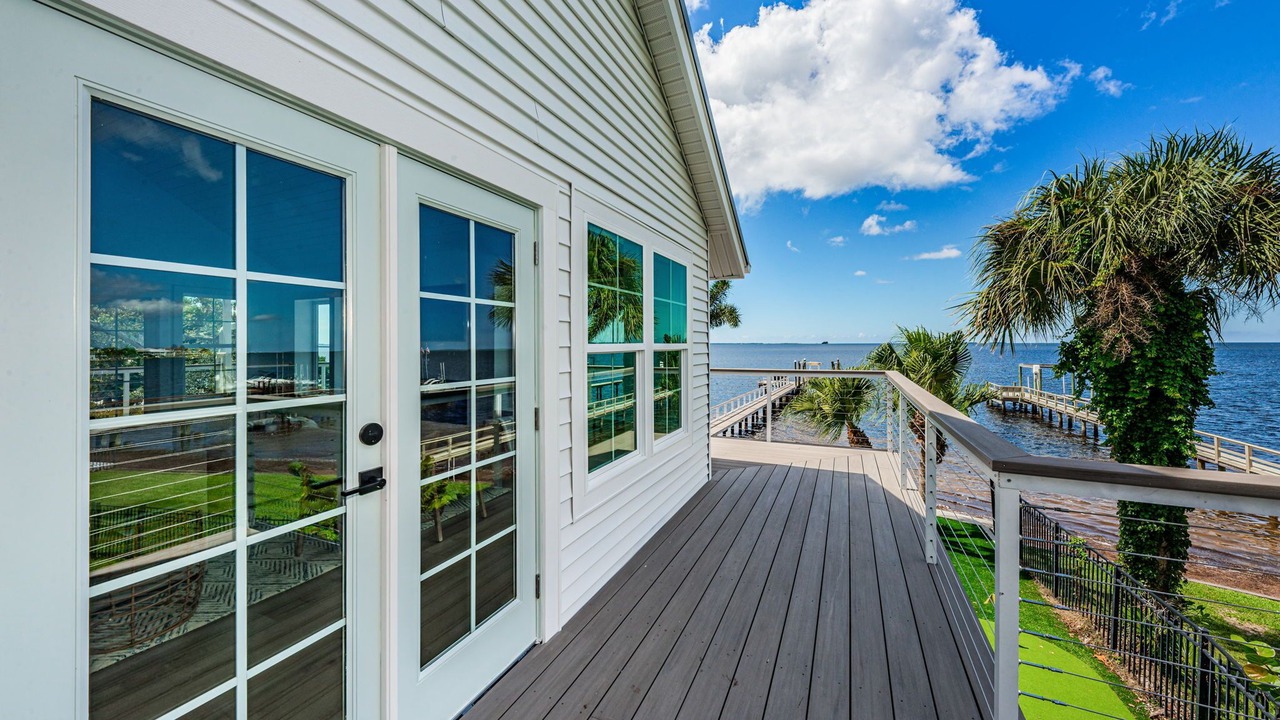Photo of Patio Balcony in Crystal Beach
