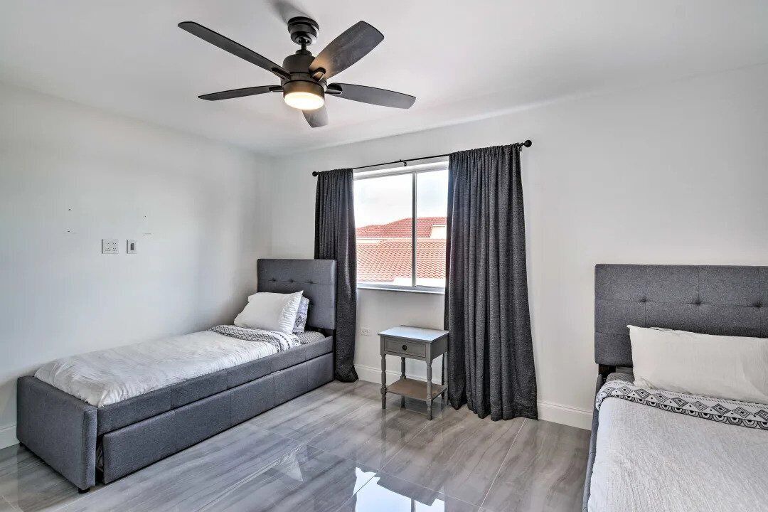 Photo of Bedroom in Miami Gardens