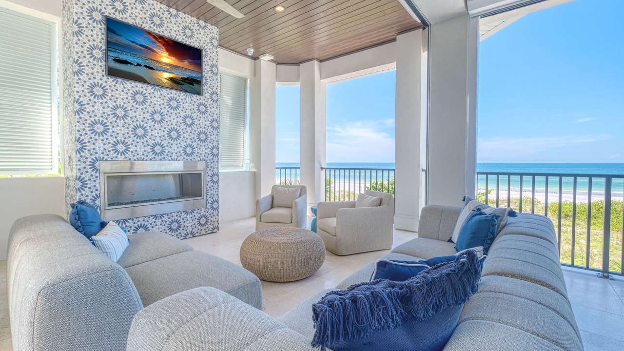 Photo of Livingroom in Indian Shores