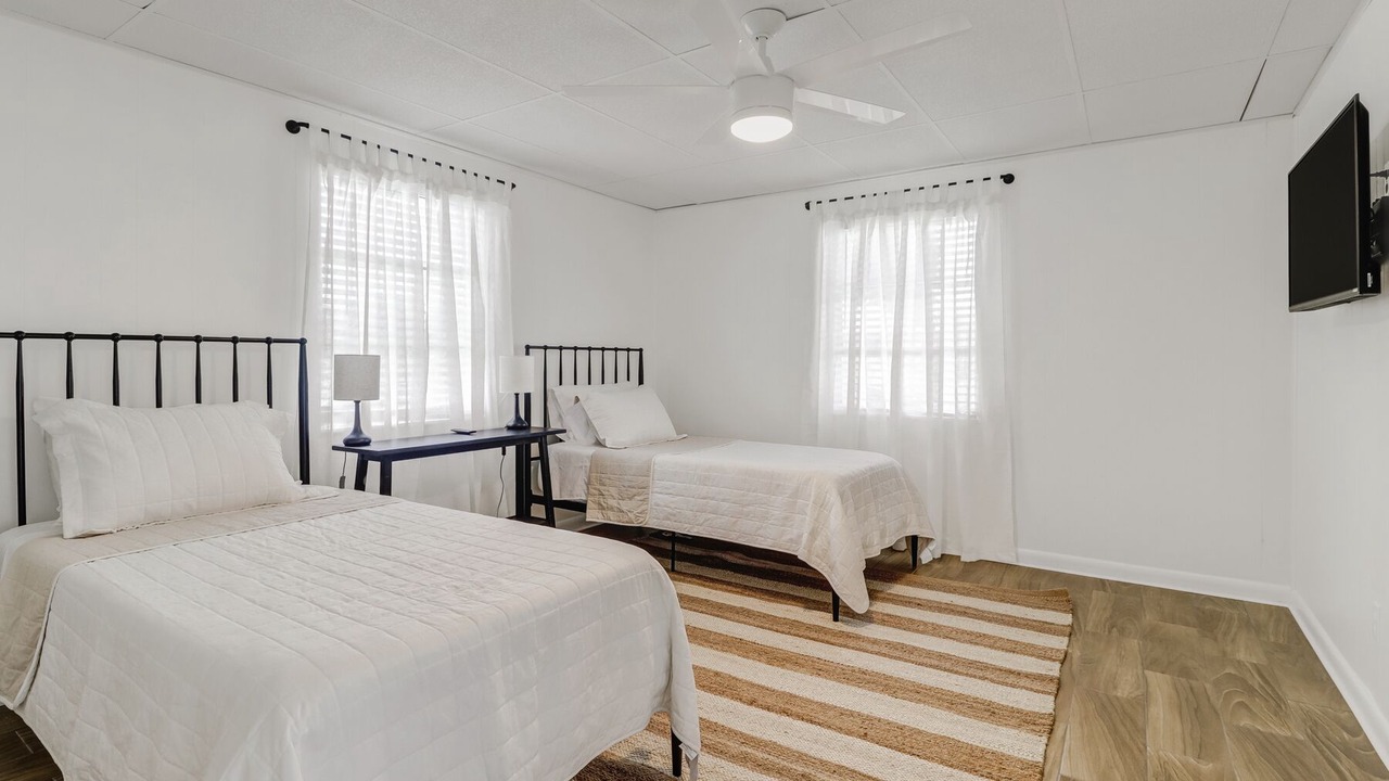 Photo of Bedroom in Lochmoor Waterway Estates