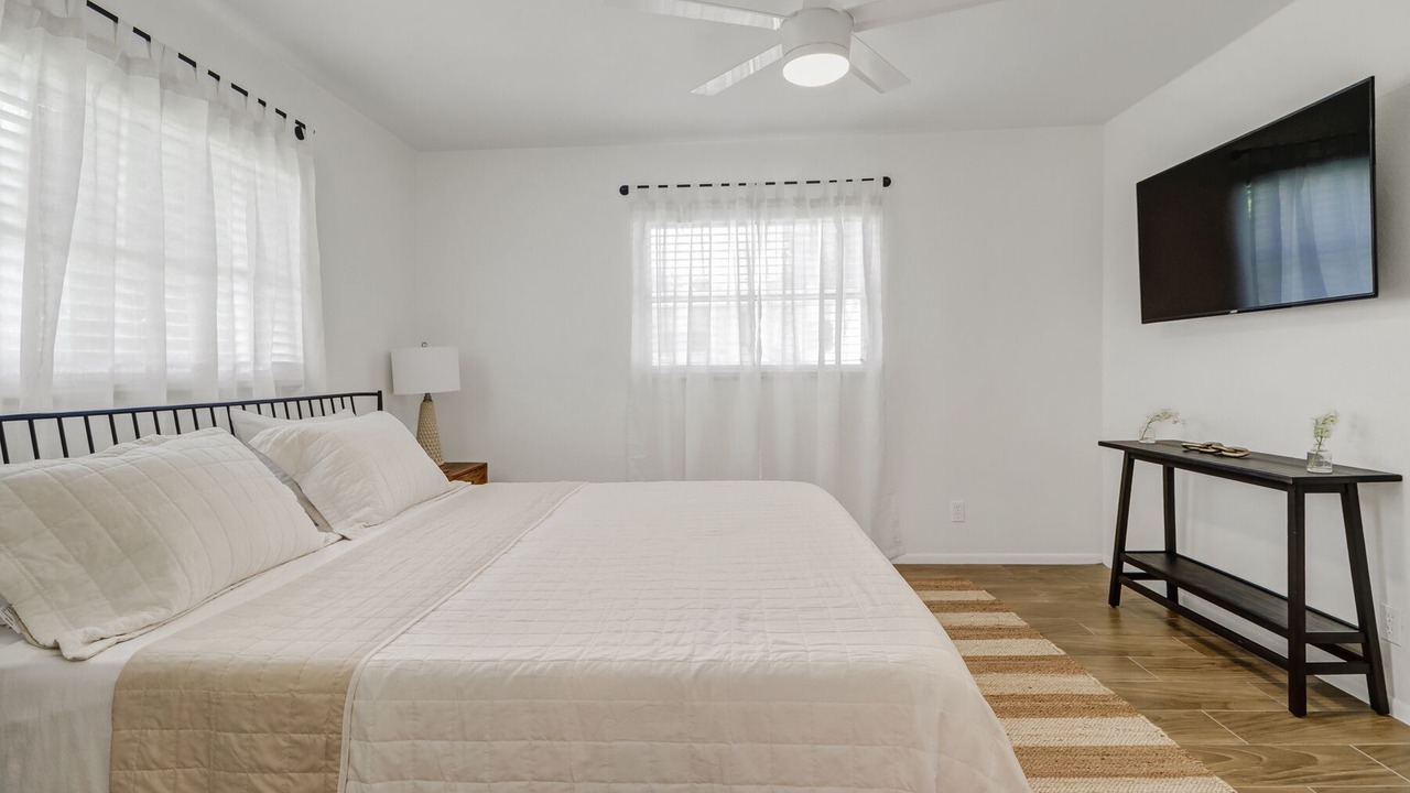 Photo of Bedroom in Lochmoor Waterway Estates