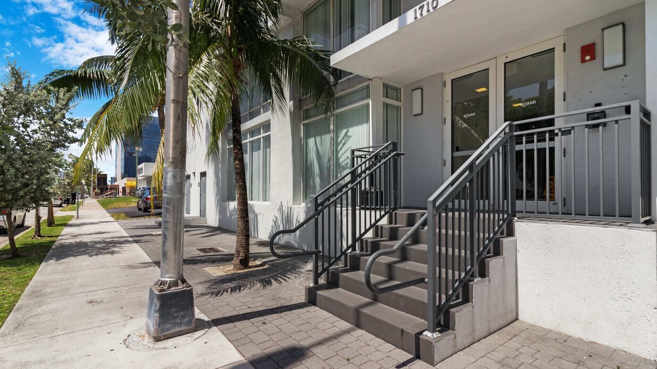 Photo of Outdoor in Coral Way