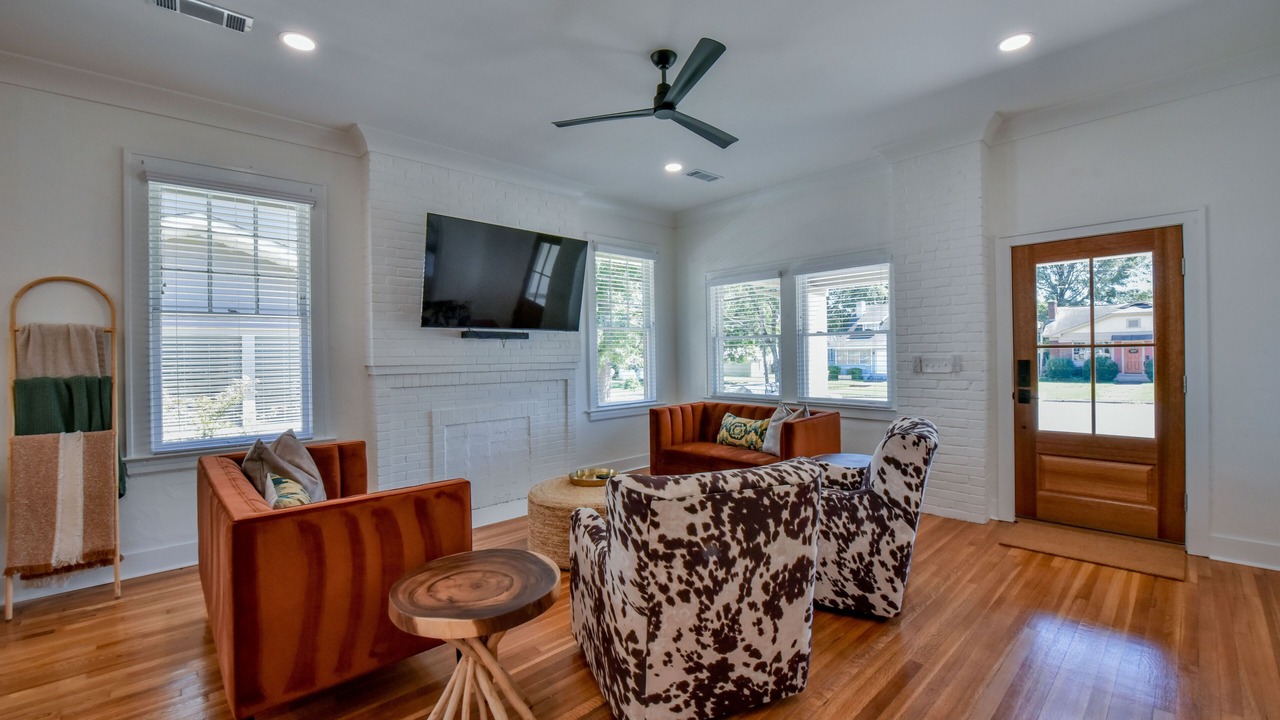 Photo of Livingroom in Tuscaloosa