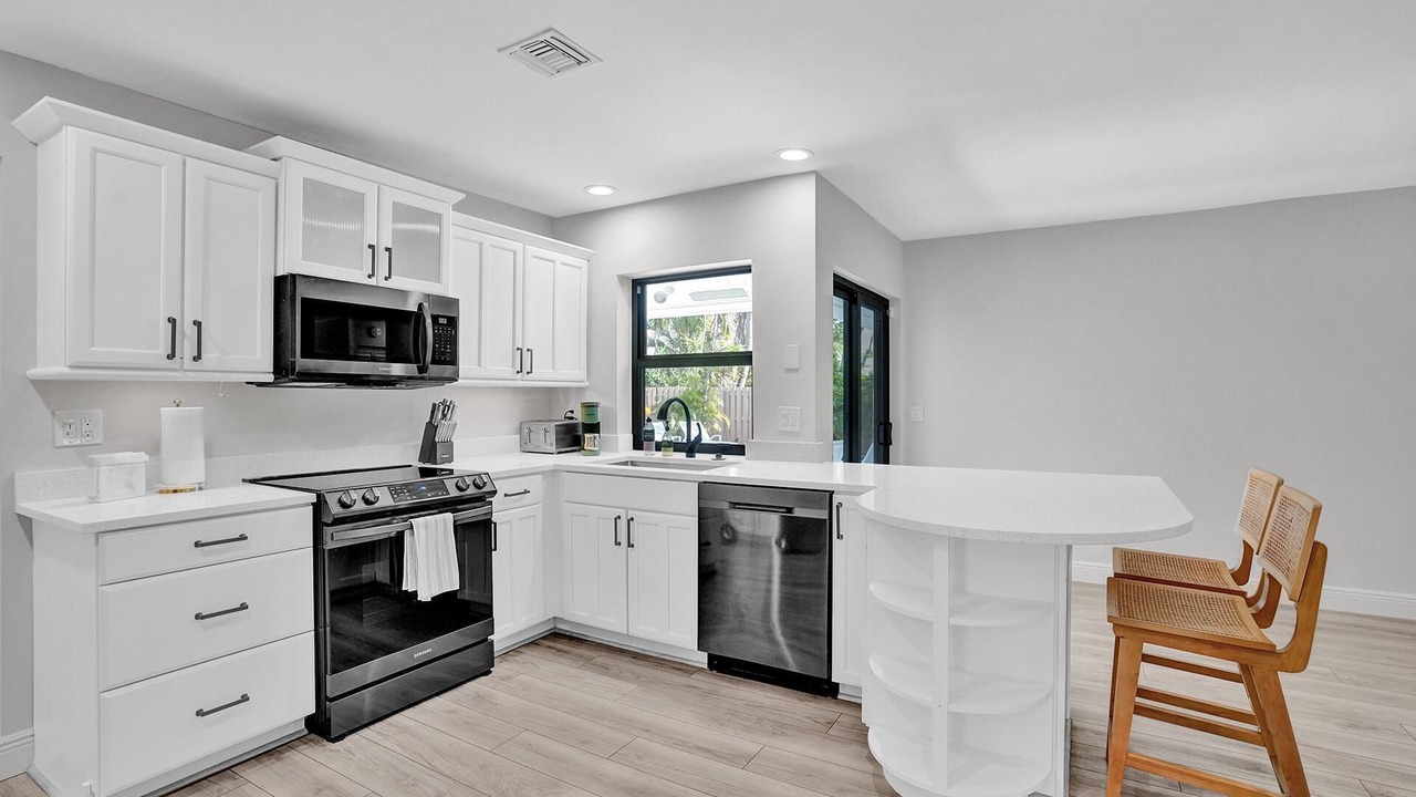Photo of Kitchen in Tropic Palms