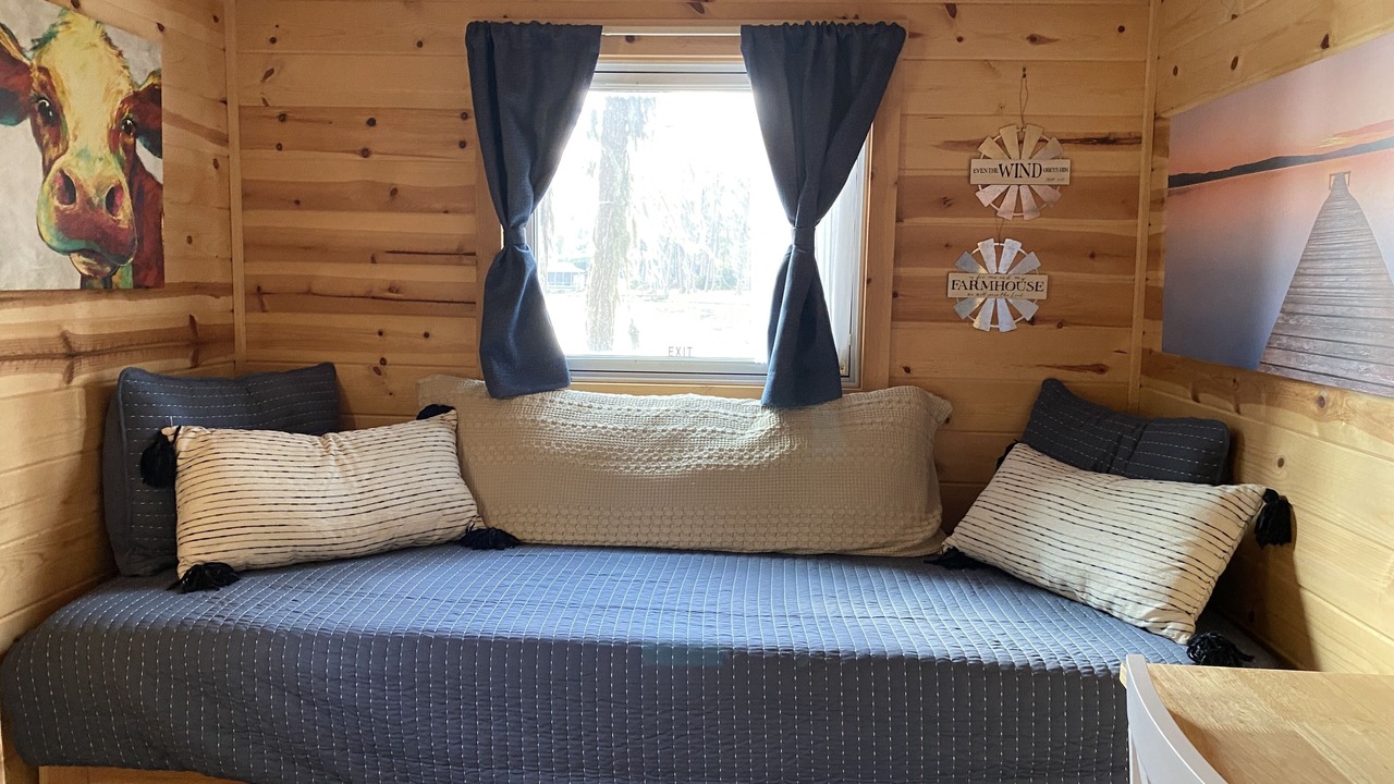 Photo of Bedroom in Lutz