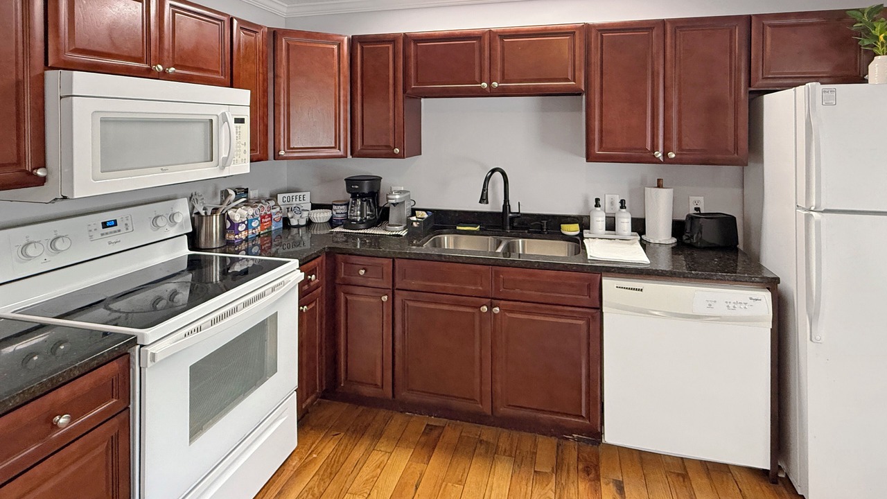 Photo of Kitchen in Guntersville