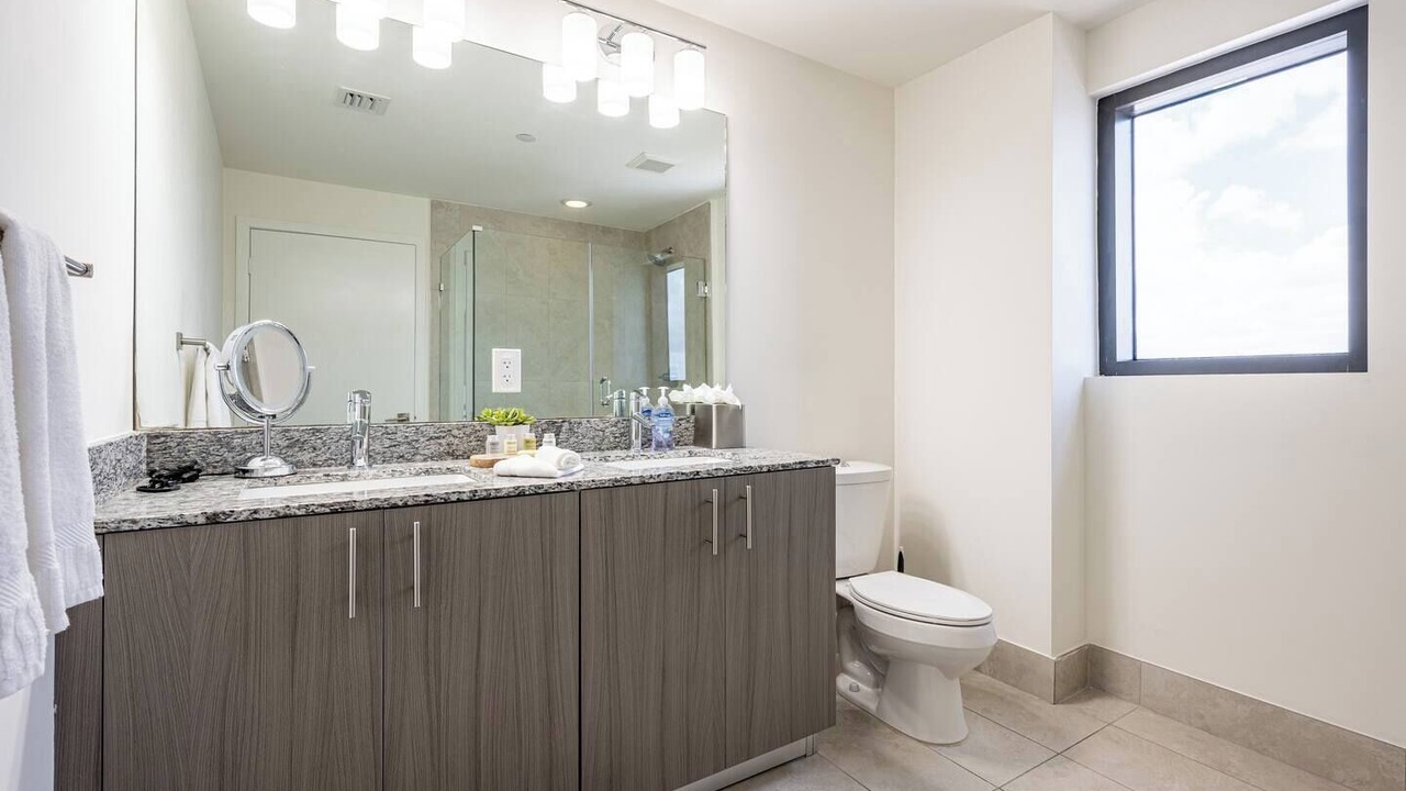 Photo of Bathroom in Doral