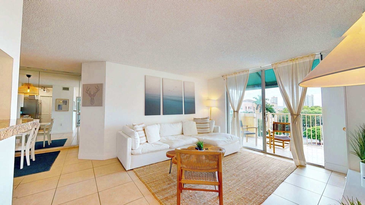 Photo of Livingroom in Aventura