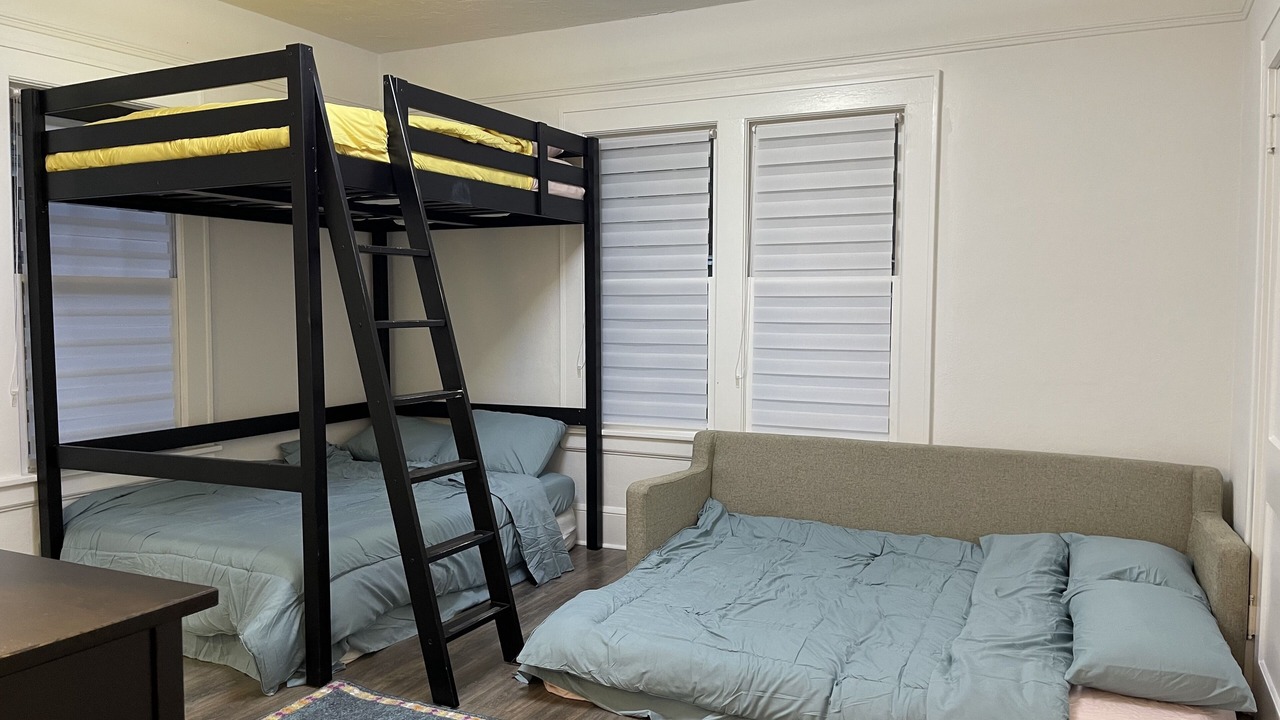 Photo of Bedroom in Northside